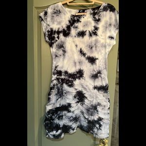 Aviana Dress by XCVI size med.